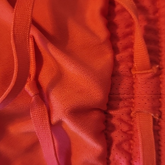 Nike Dri Fit Live Strong Red And White Athletic Shorts Size Xsmall - Picture 6 of 6